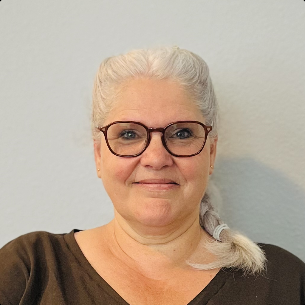 Lees meer over het artikel Esther